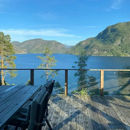Casa de Férias Family With View Over Fjord, Mountain, Wood *